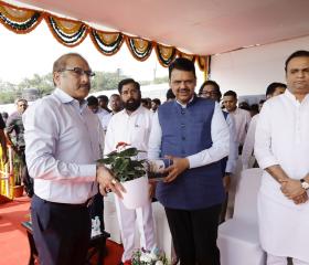 मा. मुख्यमंत्री देवेंद्र फडणवीस यांनी ऑरेंज गेट–मरीन ड्राइव्ह भुयारी मार्गासाठी स्लरी शील्ड TBM चे लॉन्चिंग  दिनांक ३ डिसेंबर, २०२५ रोजी केले.